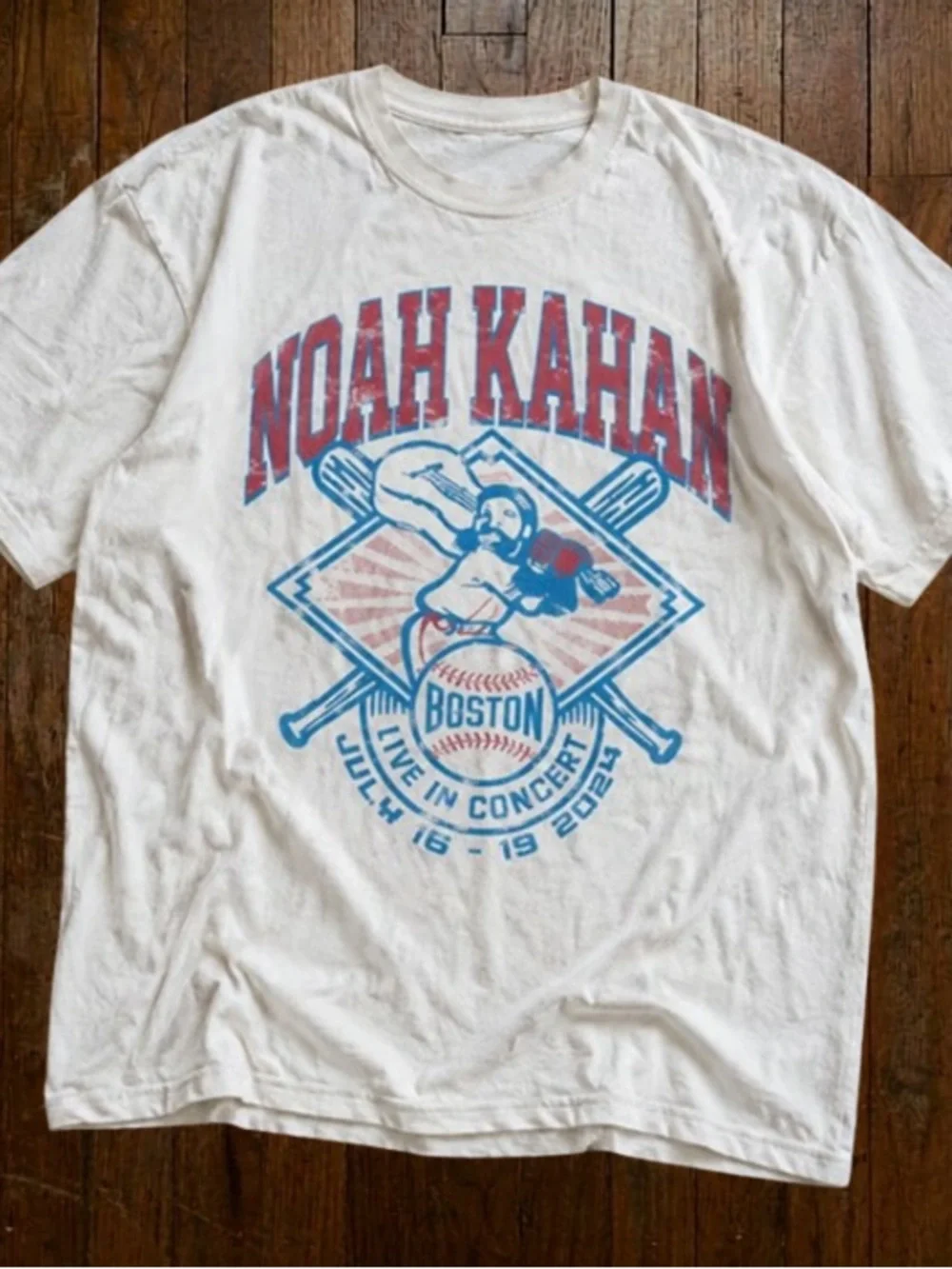 Noah Kahan Boston Concert Graphic t-shirt size L - Picture 1 of 1